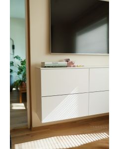 Laura x Lundia, Fuuga laatikosto