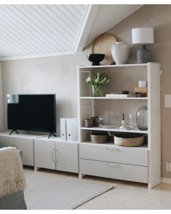 Hilla x Classic tv-taso-kirjahylly