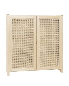 Kaappi rottinkiovilla