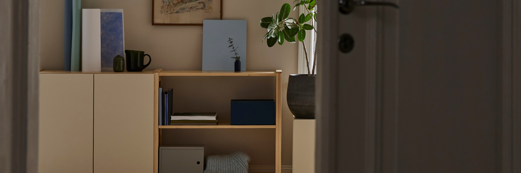 Matala Classic kirjahylly