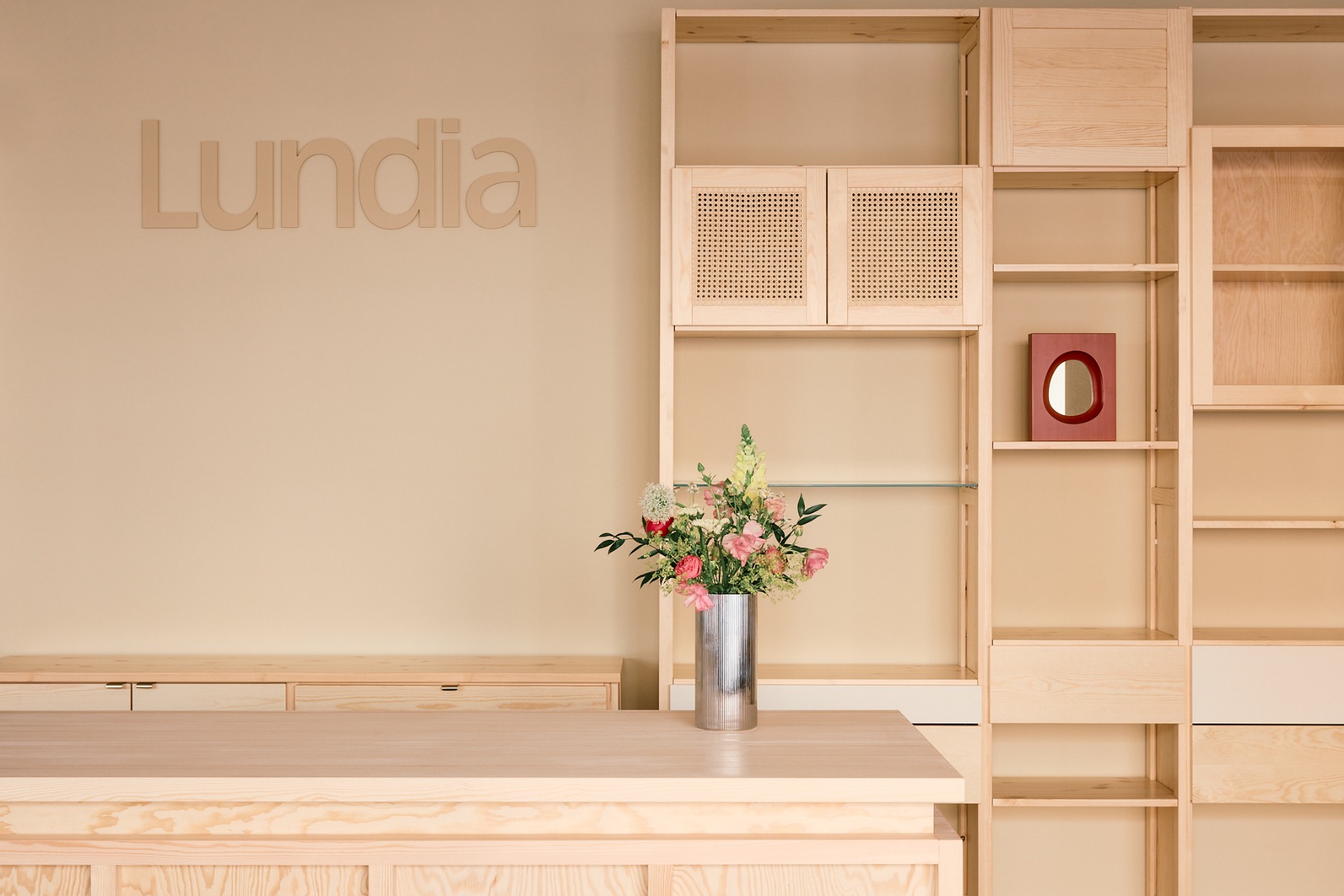 Store Image